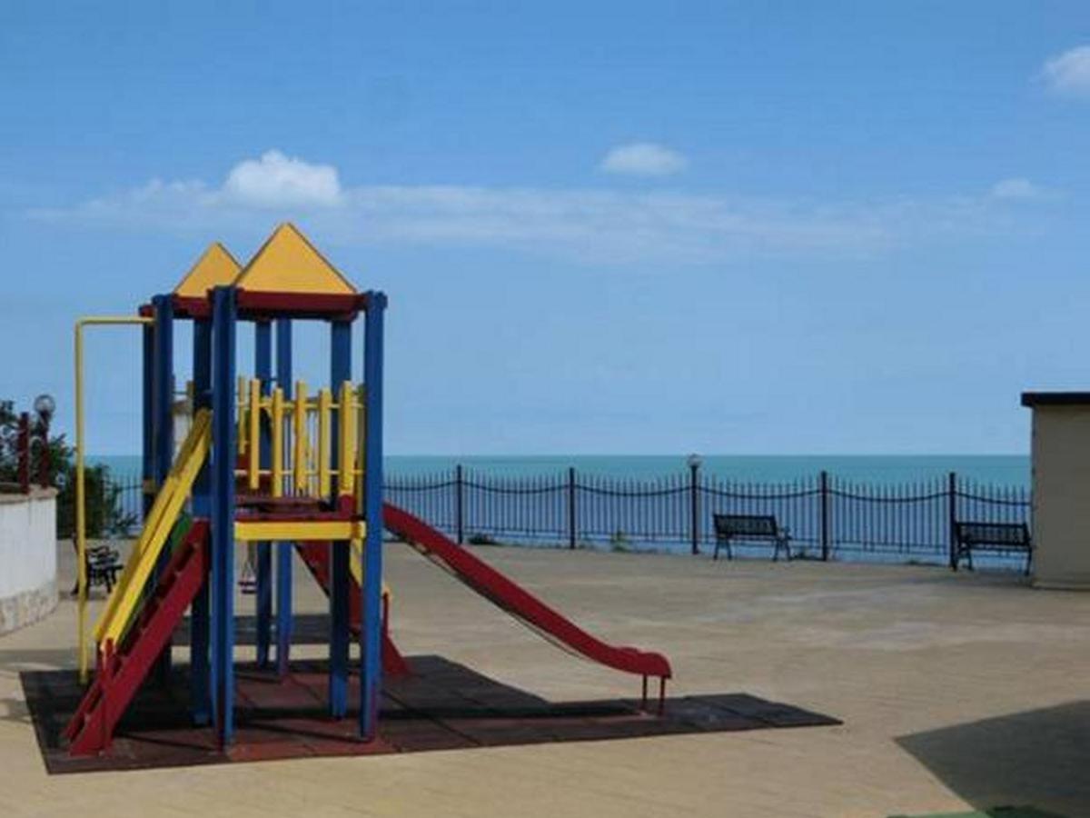 Sea View Panorama Apartment On Complex With Pools And Beach, Sveti Vlas Esterno foto